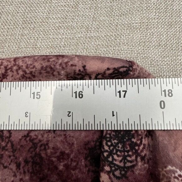 Simply Vera XL Tunic with Sheer Trims And Abstract Red And Black Mandala Design - Picture 8 of 11